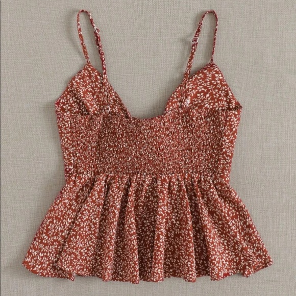 Red floral shein tank top - Picture 2 of 3